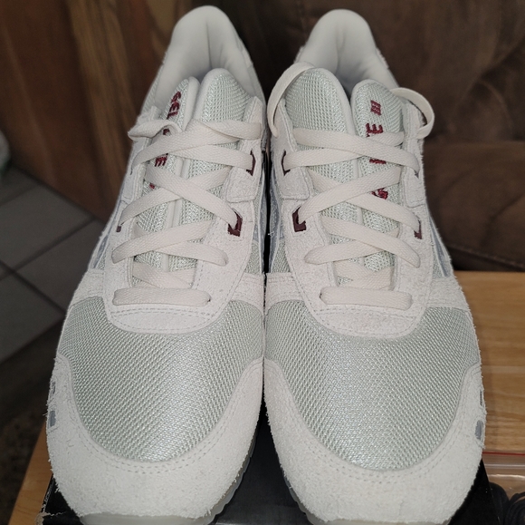 ASICS GEL-Lyte III OG Pleasures 2022 main image 5